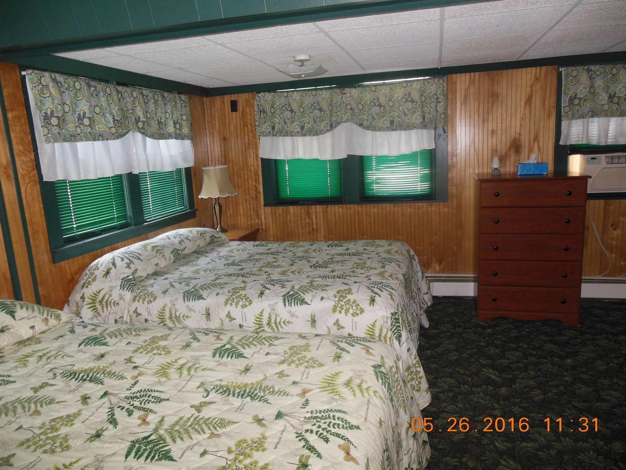 Evergreen Motel Oswego Exteriör bild