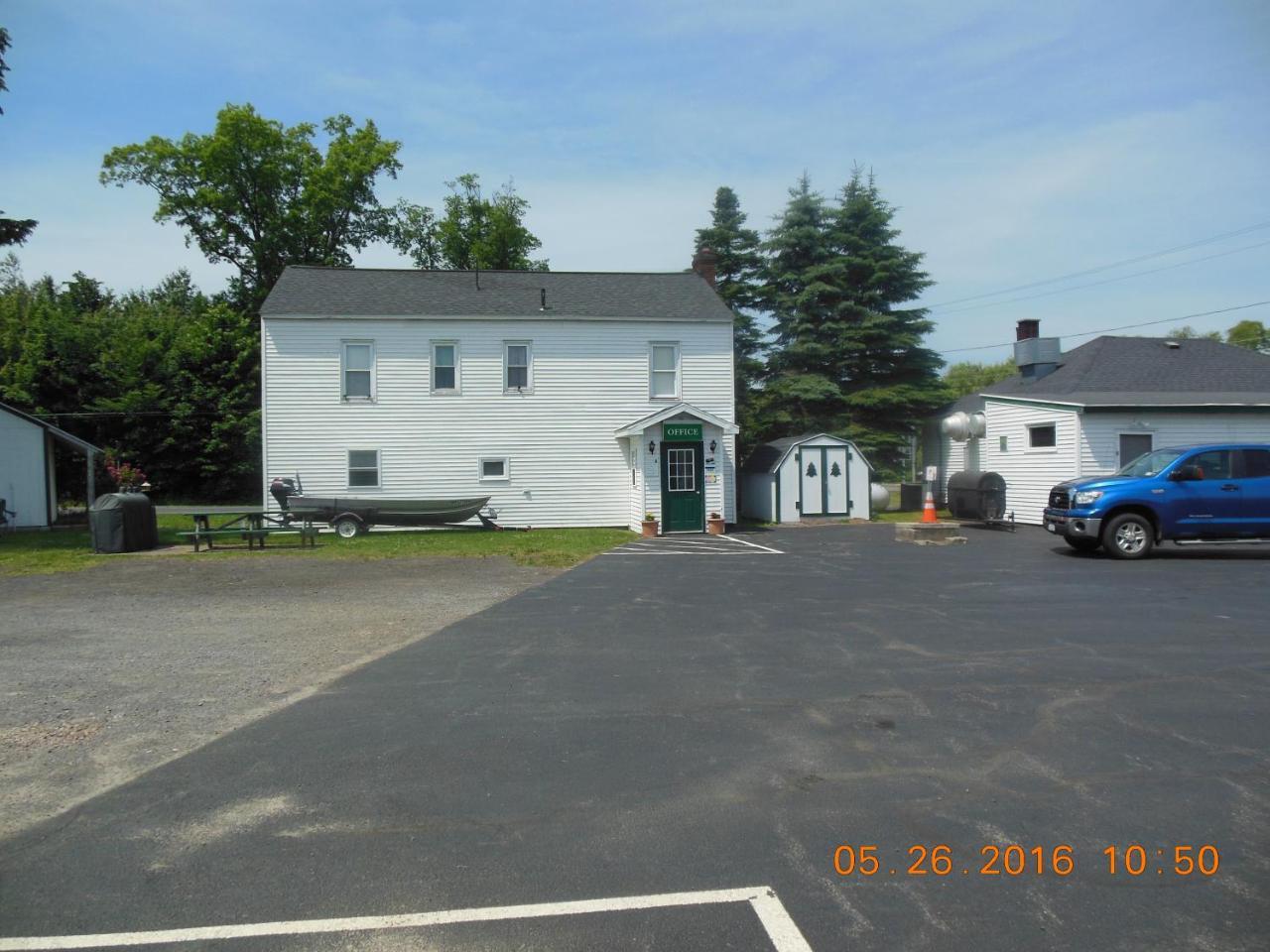 Evergreen Motel Oswego Exteriör bild