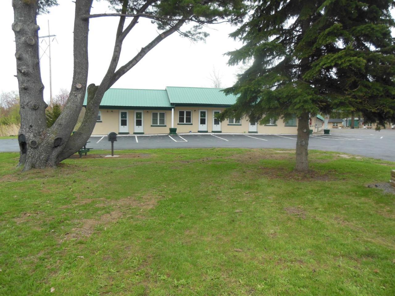 Evergreen Motel Oswego Exteriör bild